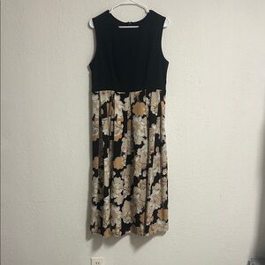 SHEIN Black and Cream Floral Midi Dress